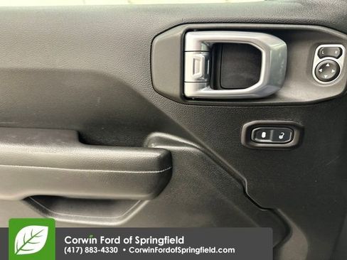 Used 2020 Jeep Gladiator Sport w/ Quick Order Package 24S image 35