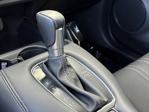 Used 2026 Honda HR-V EX-L image 18