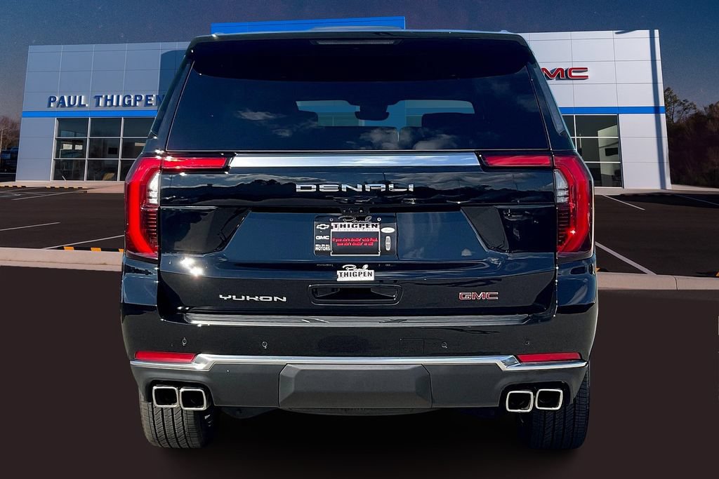 New 2025 GMC Yukon Denali w/ Denali Reserve Package RWD image 4