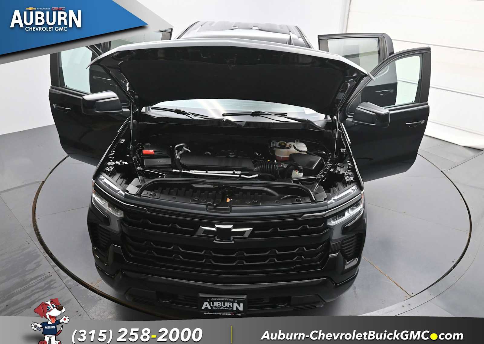 Used 2023 Chevrolet Silverado 1500 RST AWD/4WD image 35