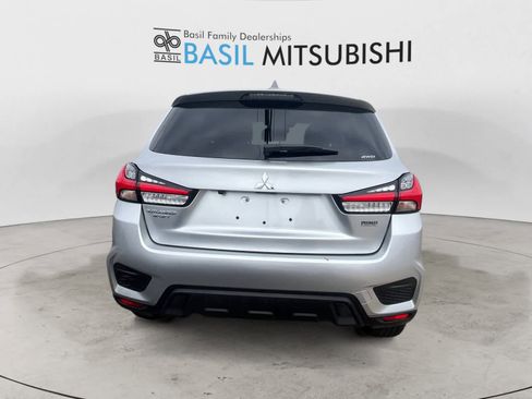 Used 2025 Mitsubishi Outlander Sport LE image 4