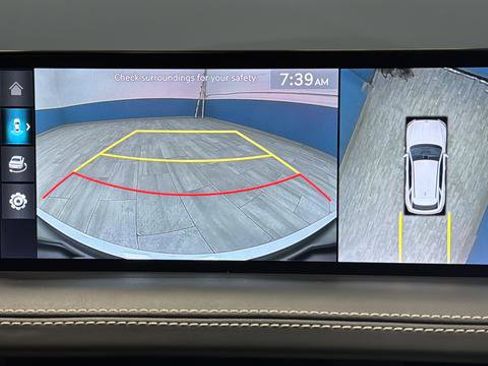 Used 2025 Genesis GV70 3.5T Sport w/ Sport Prestige Package image 14