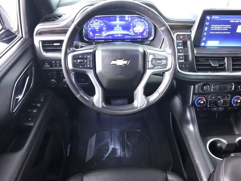 Used 2022 Chevrolet Tahoe LT w/ Luxury Package AWD/4WD image 30