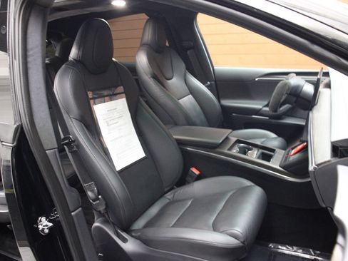 Used 2023 Tesla Model X image 31