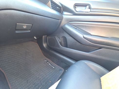 Used 2020 Nissan Altima 2.5 SR image 23