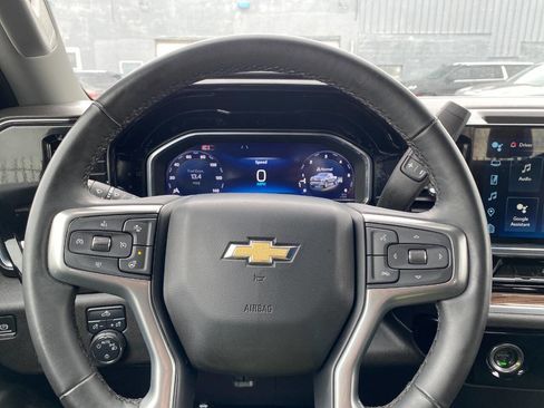 Used 2024 Chevrolet Silverado 1500 LT image 5