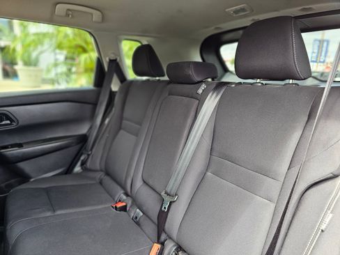 Used 2024 Nissan Rogue S FWD image 22