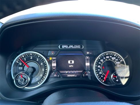 Used 2021 RAM 1500 Big Horn image 13