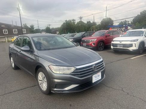 Used 2019 Volkswagen Jetta S w/ Driver Assistance Package FWD image 3