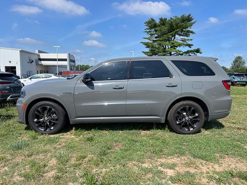 Used 2021 Dodge Durango R/T w/ Blacktop Package AWD/4WD image 2