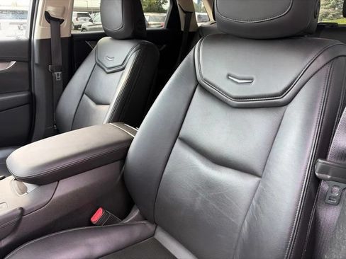 Used 2017 Cadillac XT5 Premium Luxury w/ Driver Assist Package AWD/4WD image 13