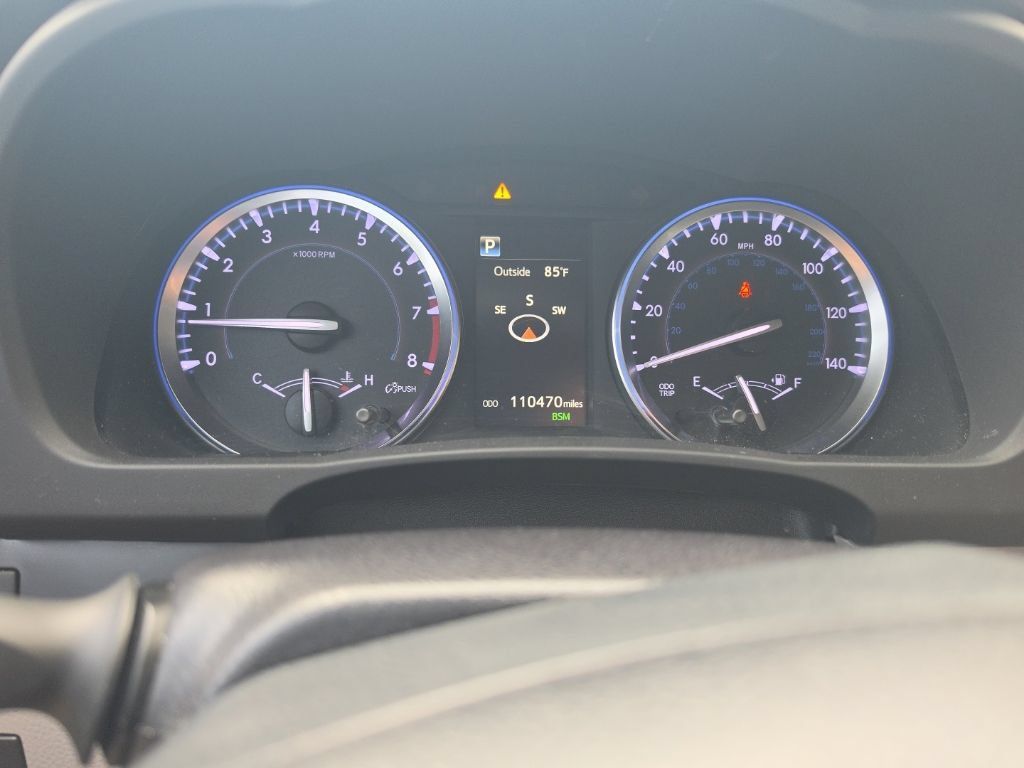 Used 2019 Toyota Highlander XLE FWD image 13