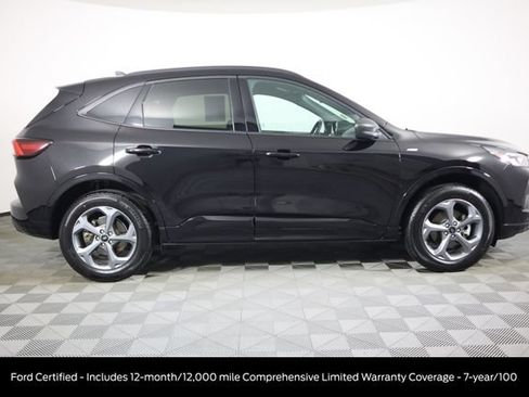 Certified 2024 Ford Escape ST-Line AWD/4WD image 3