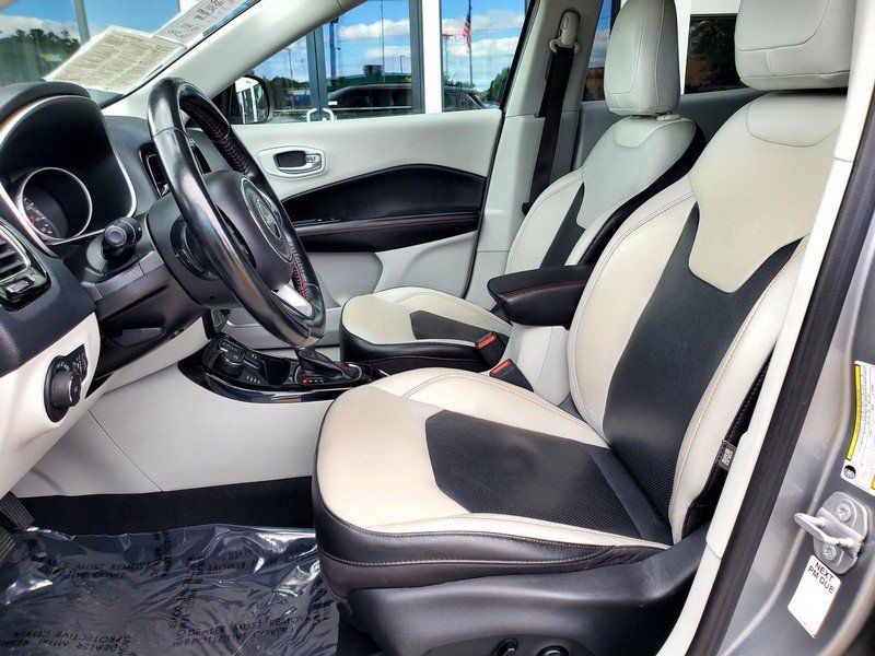Used 2021 Jeep Compass Limited AWD/4WD image 12