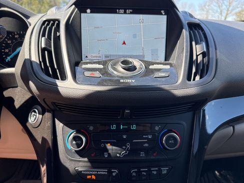 Used 2017 Ford Escape Titanium w/ Equipment Group 301A image 7