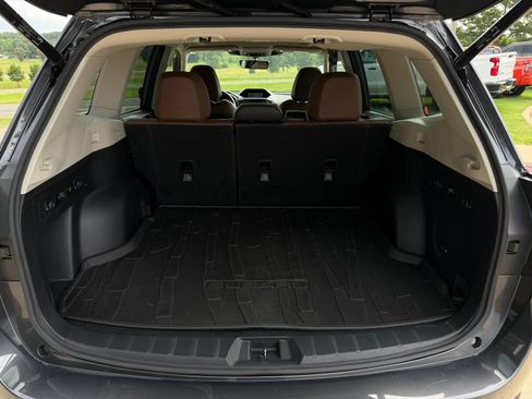 Used 2022 Subaru Forester Touring AWD/4WD image 35