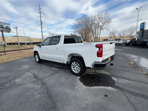 Used 2022 Chevrolet Silverado 1500 LT image 6