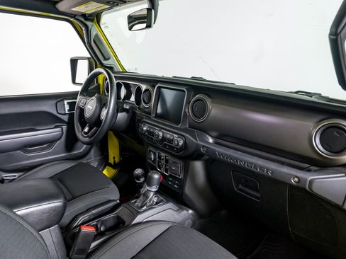 Used 2022 Jeep Wrangler Unlimited Sport image 29