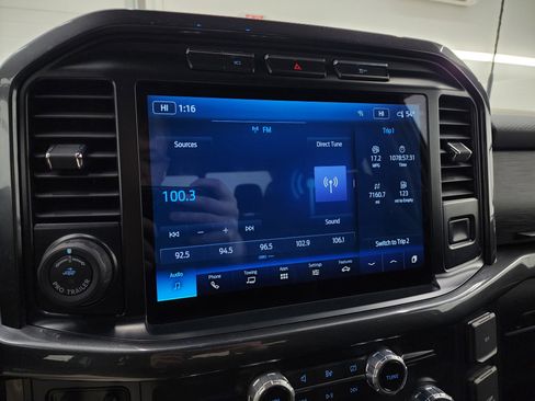 Used 2022 Ford F150 XLT w/ Equipment Group 302A High image 11