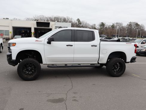Used 2020 Chevrolet Silverado 1500 Custom Trail Boss w/ Custom Convenience Package image 18