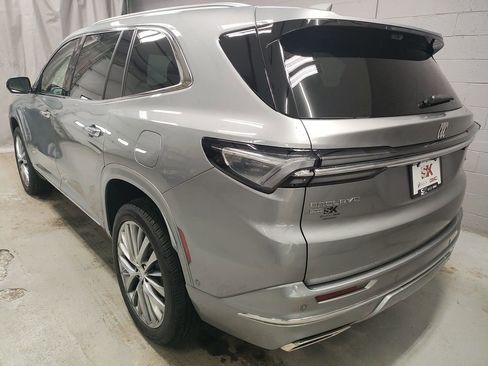 New 2026 Buick Enclave Avenir w/ Super Cruise Package image 22