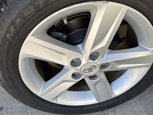 Used 2013 Toyota Camry SE image 31