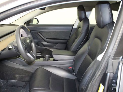 Used 2020 Tesla Model 3 Long Range image 10