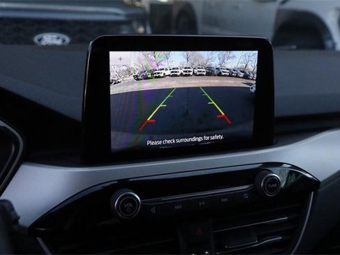 Used 2022 Ford Escape SE w/ Convenience Package image 17