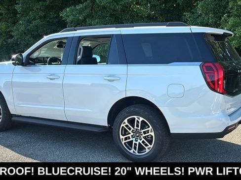 New 2026 Ford Expedition Active AWD/4WD image 5