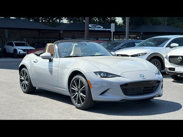 New 2026 MAZDA MX-5 Miata Grand Touring RWD image 9