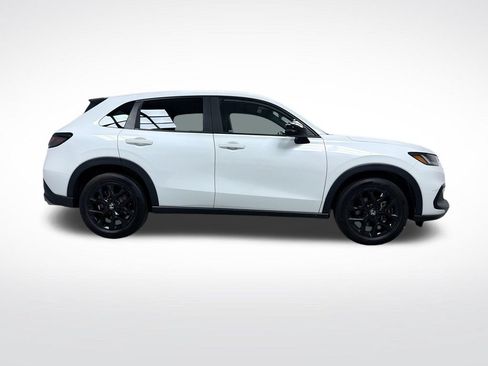 Used 2024 Honda HR-V Sport image 10