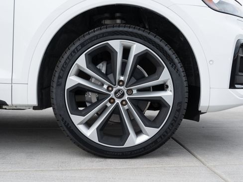 Certified 2023 Audi Q5 2.0T Prestige w/ Prestige Package image 33