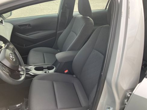 Used 2024 Toyota Corolla LE image 34
