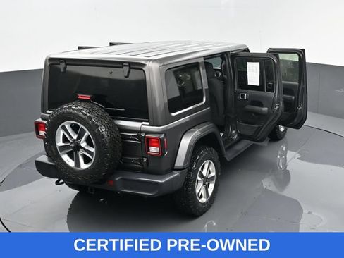 Used 2019 Jeep Wrangler Unlimited Sahara w/ Cold Weather Group AWD/4WD image 25