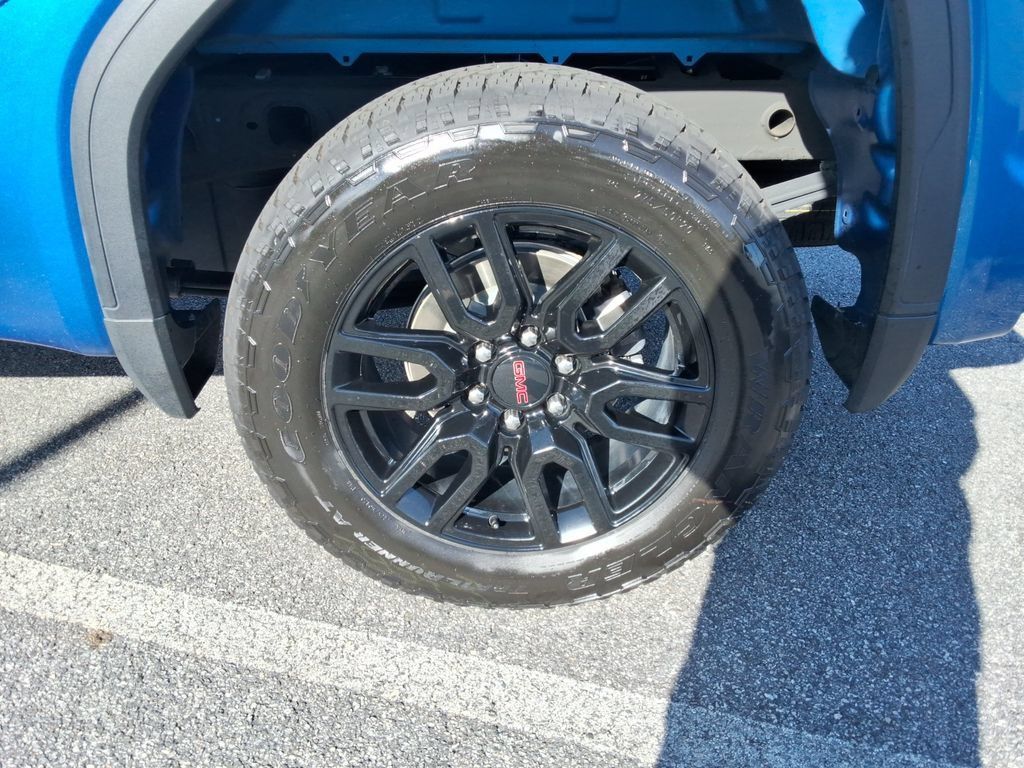 Certified 2024 GMC Sierra 1500 Elevation AWD/4WD image 12