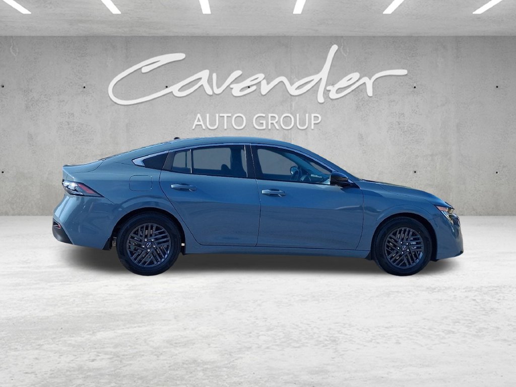 New 2027 Nissan Sentra SV FWD image 18