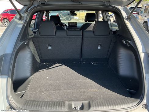 Used 2024 Honda HR-V Sport image 8