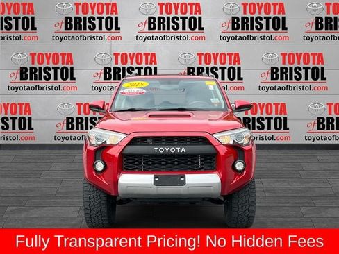 Used 2018 Toyota 4Runner TRD Off-Road AWD/4WD image 9
