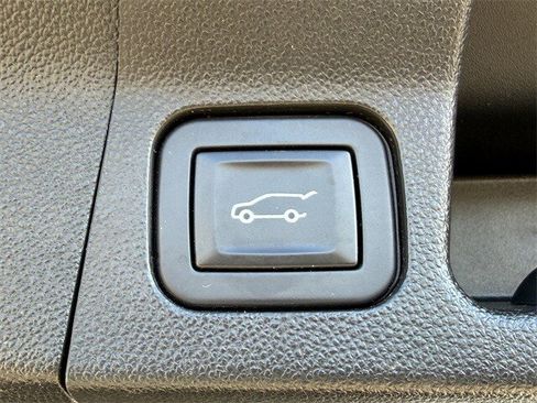 Used 2019 GMC Acadia SLT w/ Black Edition image 33