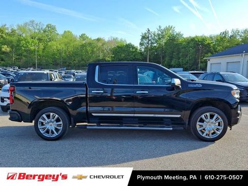 Certified 2023 Chevrolet Silverado 1500 High Country w/ High Country Premium Package AWD/4WD image 9