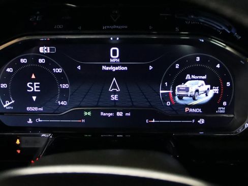 Used 2025 GMC Sierra 3500 SLT w/ SLT Premium Package image 51