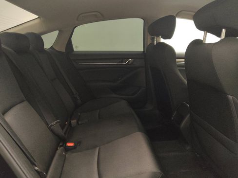Used 2018 Honda Accord LX image 19