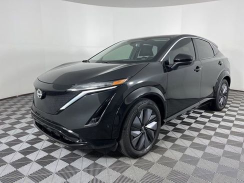 Used 2023 Nissan Ariya FWD image 5