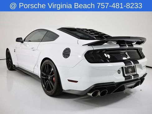 Used 2021 Ford Mustang Shelby GT500 w/ Technology Package RWD image 3