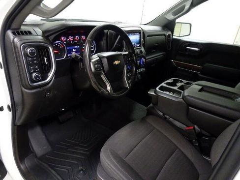 Used 2021 Chevrolet Silverado 1500 LT w/ Bed Protection Package image 17