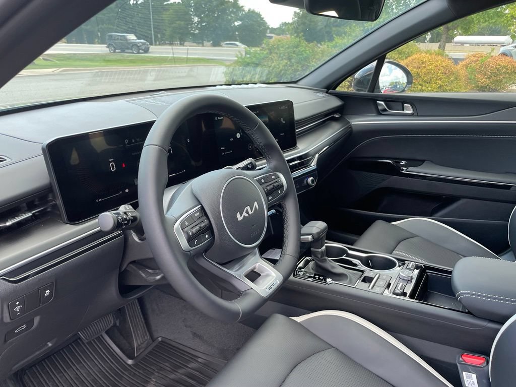 New 2026 Kia K5 GT-Line FWD image 9