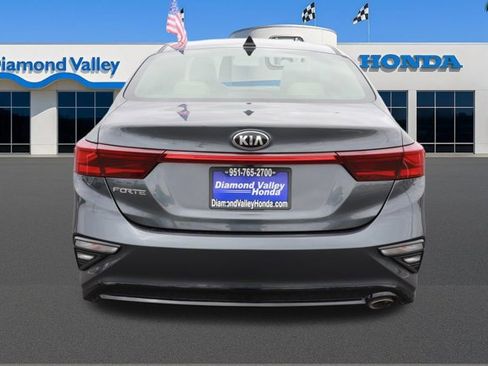 Used 2020 Kia Forte LXS FWD image 5