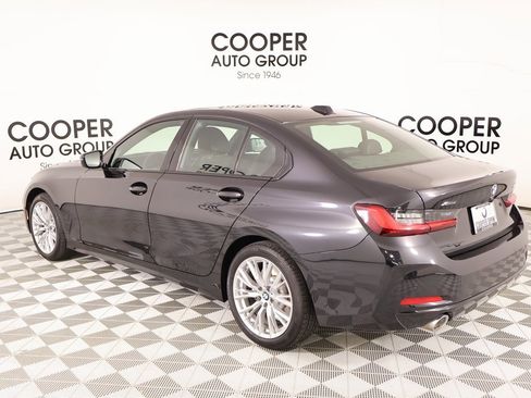 Used 2023 BMW 330i xDrive Sedan w/ Premium Package image 25