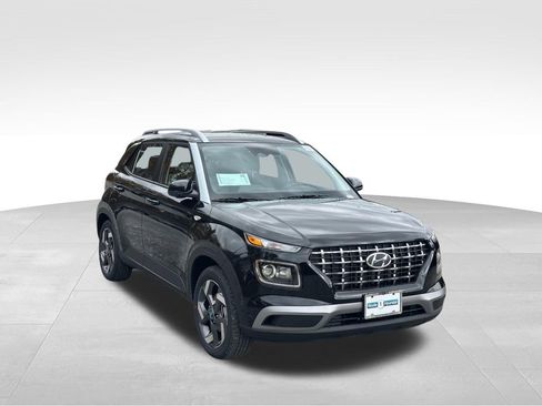 New 2026 Hyundai Venue SEL FWD image 1