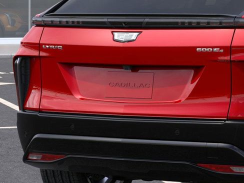 New 2025 Cadillac Lyriq Sport image 14
